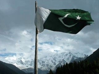 Pak Sar Zameen Shaad Baad - In Fast Music