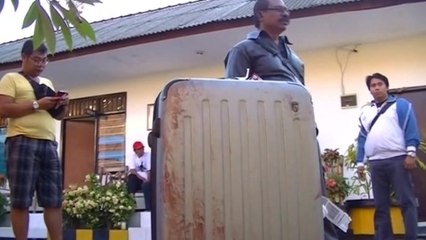 Body of American found in suitcase in Bali