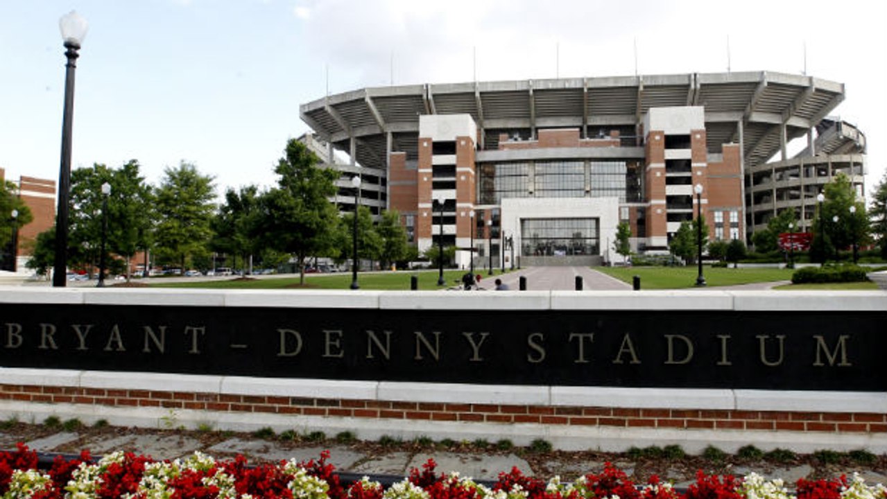 SN 90: Texas A&M responds to Alabama; Jayson Werth charged; Greg Oden faces a felony charge