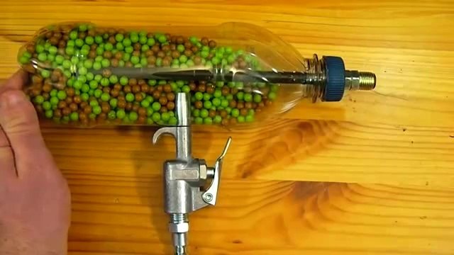 How to Make an Airsoft Machine Gun from a Soda Bottle