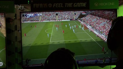 FIFA 15 GamesCom #1 Gameplay - Liverpool vs Manchester City