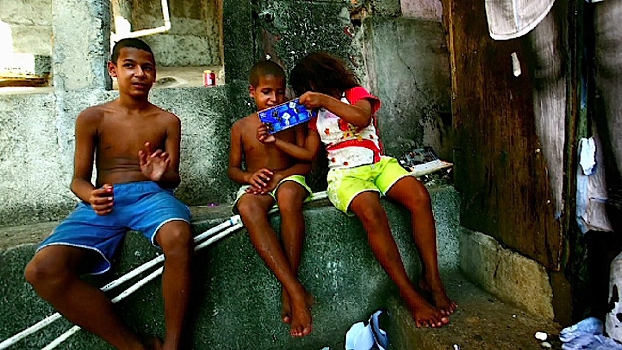 Women are Heroes VOST - Ext 3