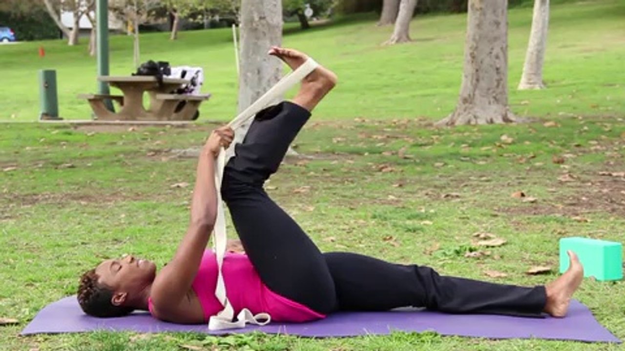 Power Yoga Classes _ Power Yoga Classes_ Supta Padangustasana