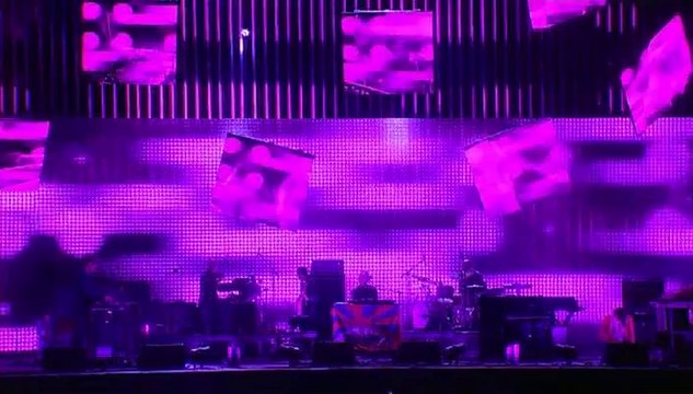 Radiohead - Everything In Its Right Place - Coachella 14 Abril 2012