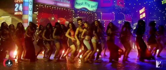 Discover Ranveer Singh: The Iconic Bollywood Star 🌟