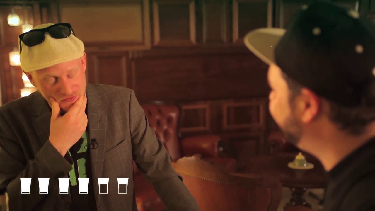 Episode #3 | 6 kurze 6 fragen | Flo Mega