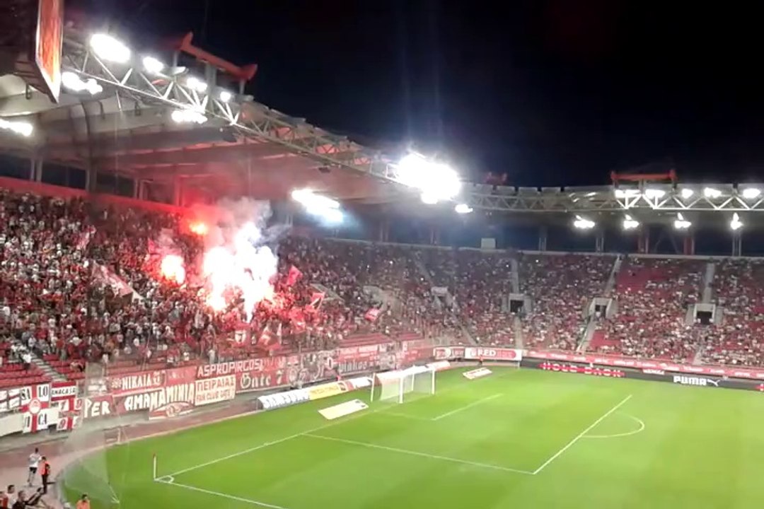 Η είσοδος Ολυμπιακού και Αθλέτικ Μπιλμπάο στο "Γεώργιος Καραϊσκάκης"