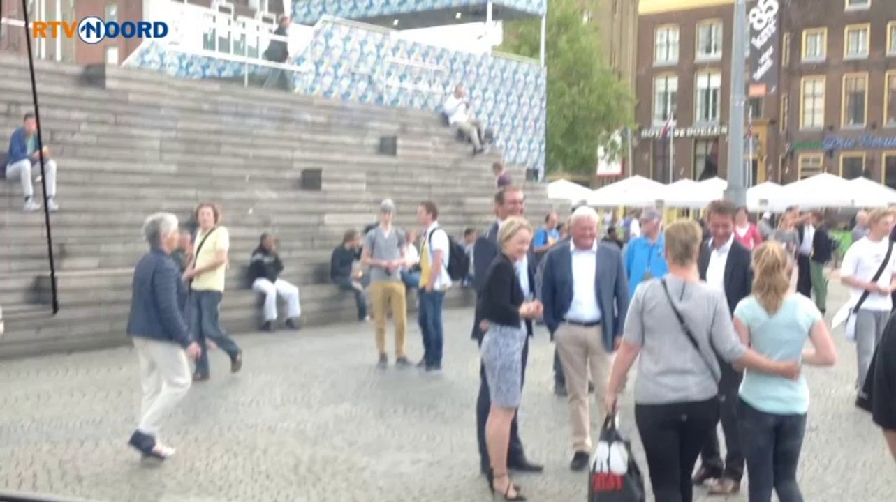 Beelden: Nieuwe bussen gepresenteerd in Stad ...