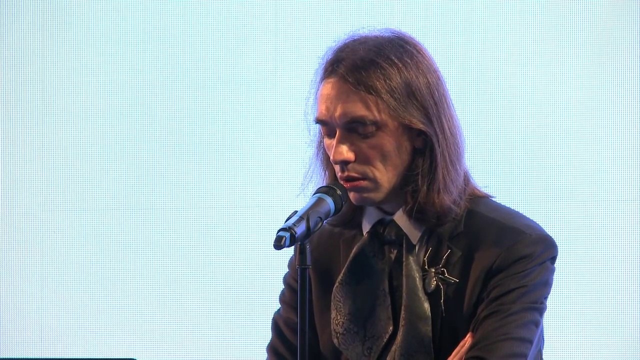 Les Nuits de L'Incertitude - A Bat night, avec Patti Smith, Cédric Villani,... | Fondation Cartier