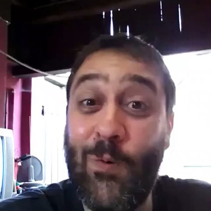 Le Professeur Djack a préparer sa semoule de couscou