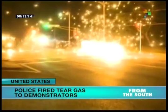 Missouri police violently disperse anti-racism demonstrators