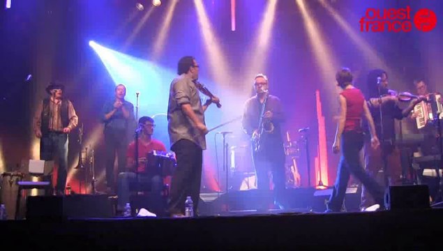 Les Traversées de Tatihou : La Bottine souriante fait trembler le chapiteau