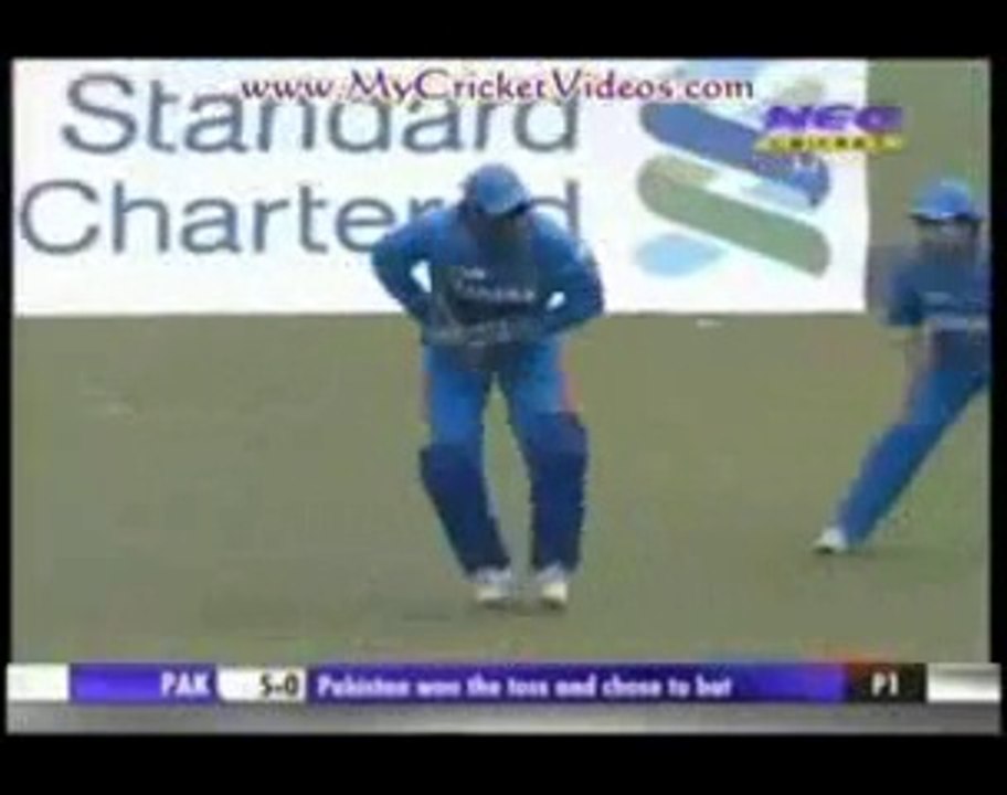 Nasir Jamshed 100 v INDIA Asia Cup Innings) video