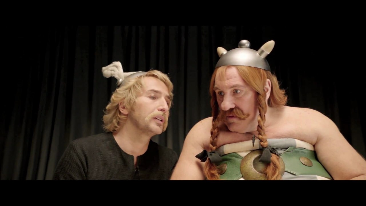 Bande-annonce : Astérix et Obélix : Au service de Sa Majesté - Sketch (1) VF