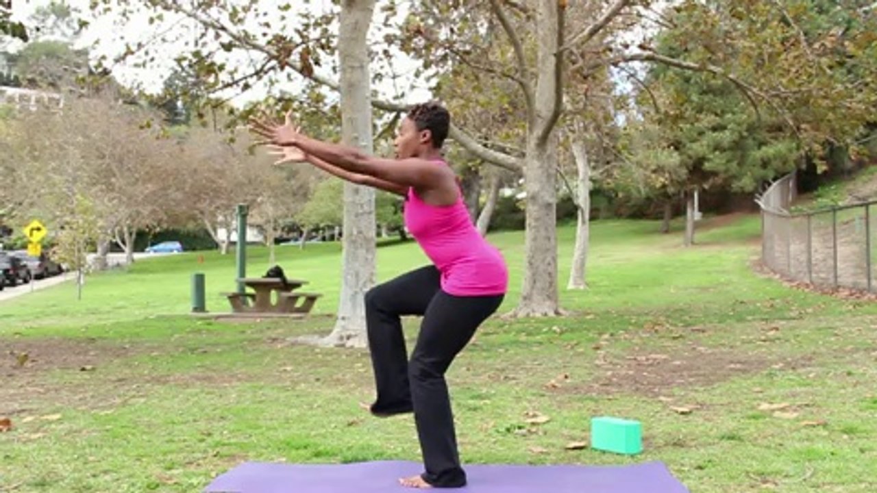 Power Yoga Classes _ Power Yoga Classes_ Eagle Pose