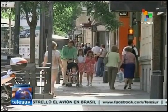 En Gibraltar, españoles cruzan la frontera en busca de trabajo
