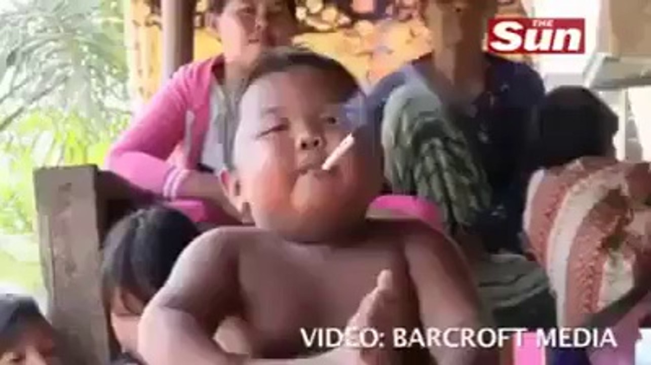 2 YAŞINDAKİ SİGARA TİRYAKİSİ