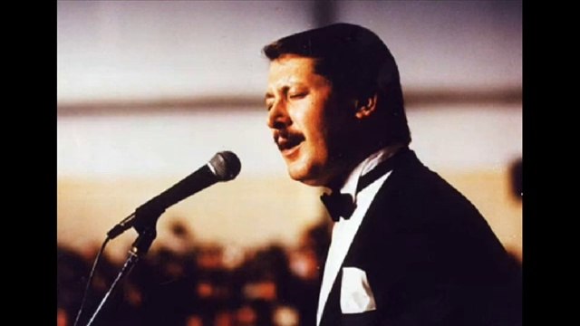 Ahmet Ozhan - Yalan Degil Pek Kolay Olmayacak Unutmak