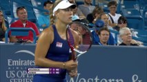 Cincinnati - Wozniacki accroche Kerber