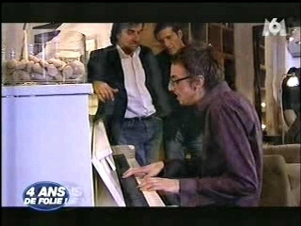 Sunny piano