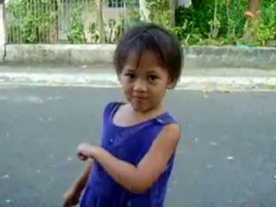 Cute Drunken Girl Dance - Video