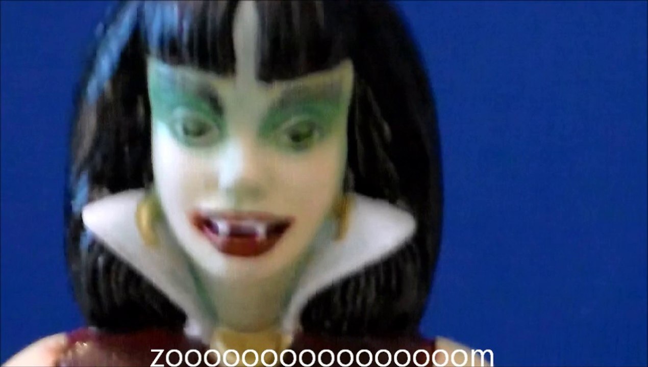 Vampirella  (Moebius re-issue and resin recast)