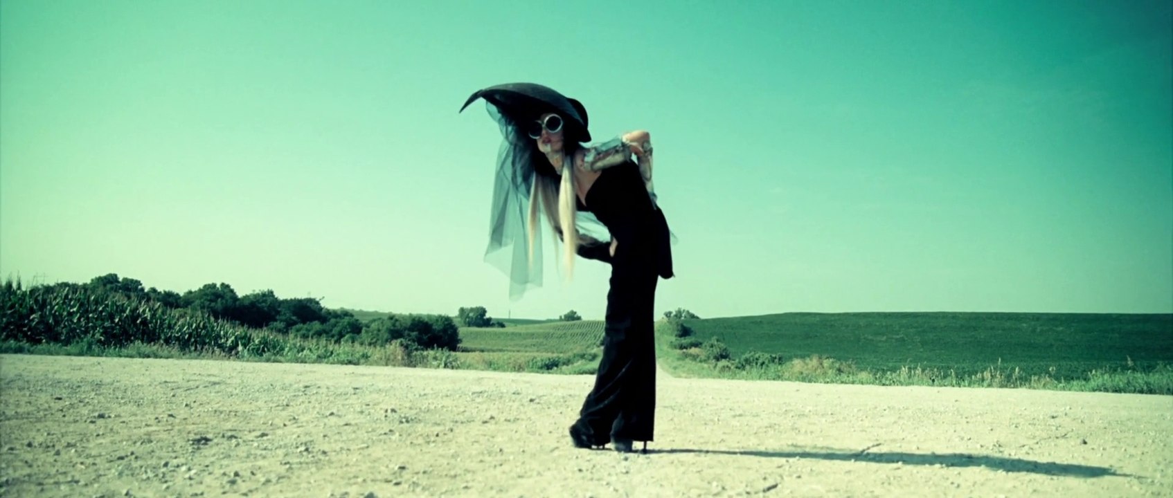 Lady Gaga - Yoü And I  (1080p HD)(Official full Video)