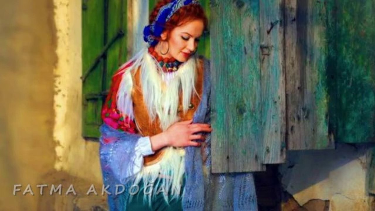 ZÜLFÜ LİVANELİ-LEYLİM LEY