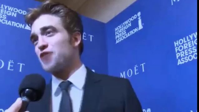 14.08.2014 Robert Pattinson Interview at the HFPA Grants Banquet Red Carpe