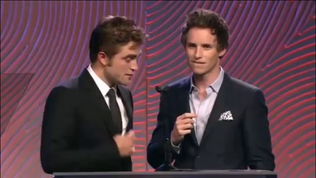 14.08.2014 Rob Pattinson & Eddie Redmayne at the HFPA Grant Banquet