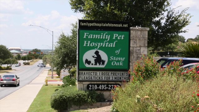 Welcome to Family Pet Hospital of Stone Oak