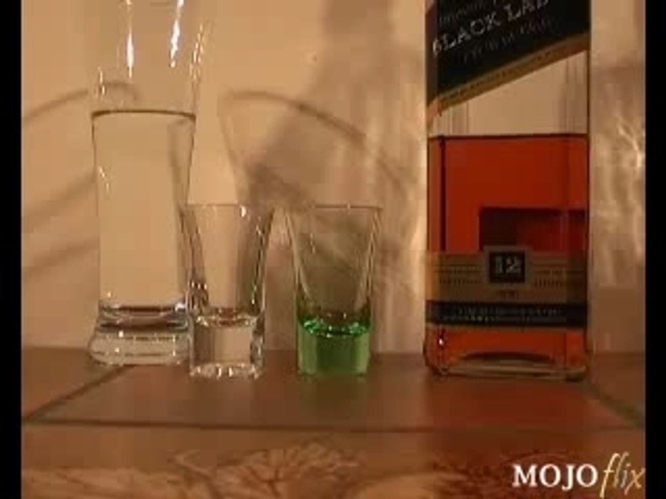 Tour De Magie De Bar - Whisky + Eau