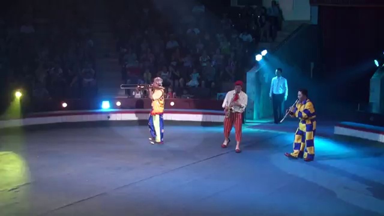 dịch vụ hề hài , hề xiếc , múa lân múa rồng , dịch vụ xiếc ảo thuật - nhận múa lân trung thu 0967 20 2222