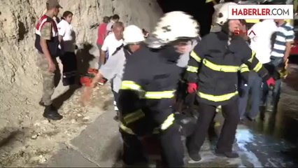 Gaziantep'te Mazot Yüklü Tanker Devrildi: 1 Ölü