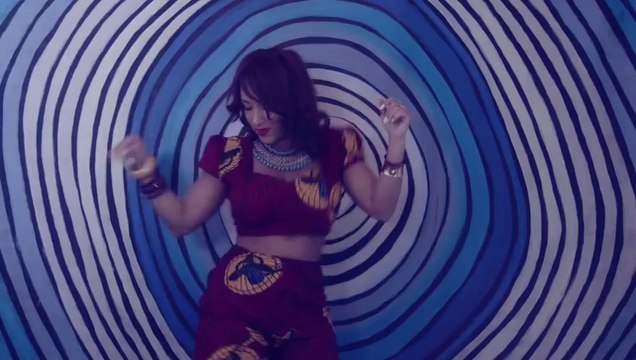 Nesly - TU ME MANQUES (Clip Officiel 2014)