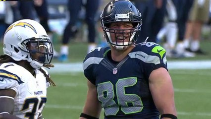 Wilson to Zach Miller for 37 yards