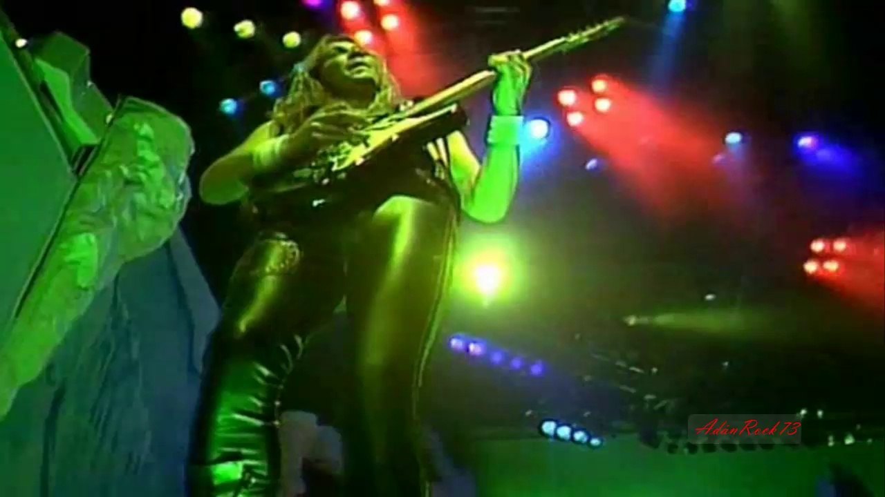 Iron Maiden - Evil That Men Do (Maiden England '88 2013)