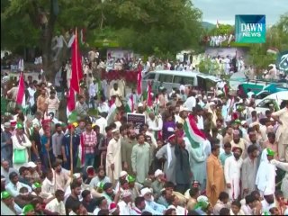 Revolution March : PAT workers awaiting for Qadri