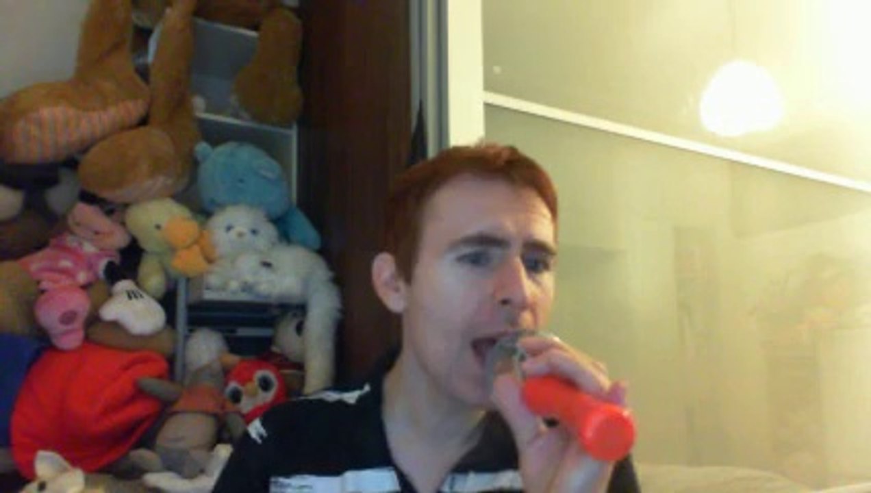 Wiwi égratigne "le coeur qui boîte" de David Hallyday