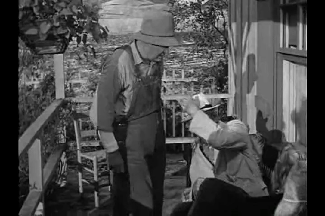 The Real Mccoys - s02e12 The New Hired Hand