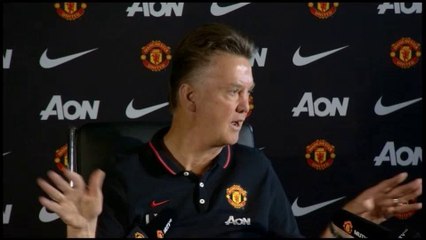 Manchester United, Van Gaal: Dobbiamo divertire i nostri tifosi