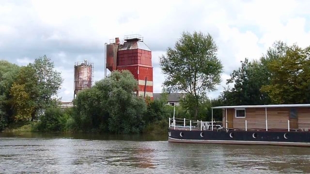 Le pendule de Roman Signer à Trentemoult (Rezé), oeuvre Estuaire