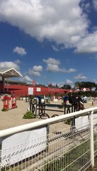 Arrivée des épreuves internationales de saut d'obstacle