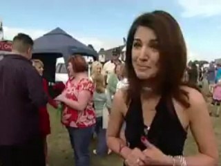 Pak Anchor Reham Khan dancing in UK in  AAJ WITH REHAM KHAN