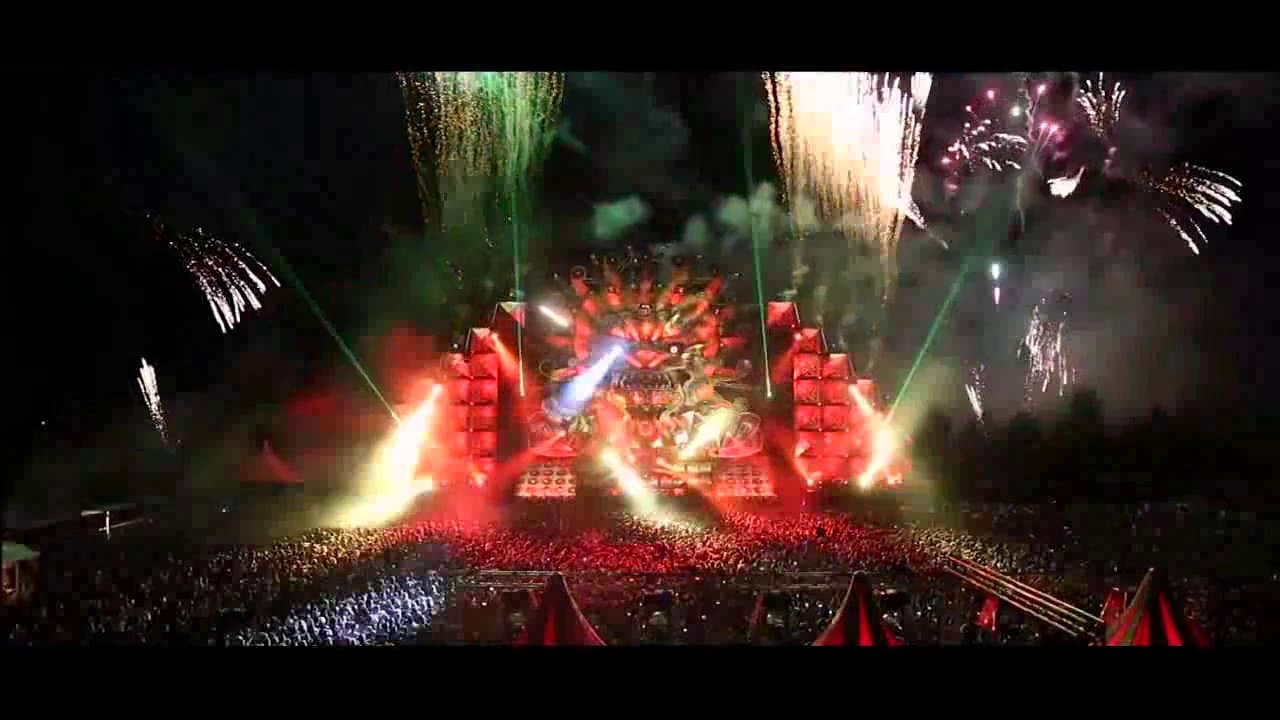 Q-dance at Mysteryland 2012 - Endshow with fireworks