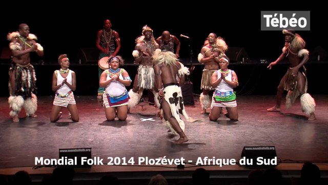 Plozévet (29). Mondial'Folk : Mzansi Zulu Dancers pour l'Afrique du Sud