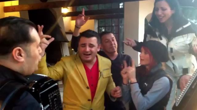 liviu guta canta la cireasa de pe tort ( 40)721.20.60.60