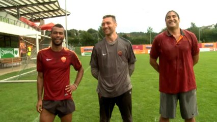 Viral - Cole défie Drogba et Terry au "Ice Bucket Challenge"