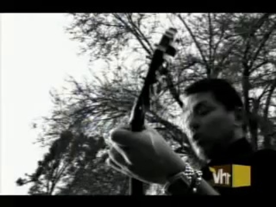 Everlast - Sleepin' Alone