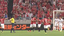 J-League: Kapitän holt Urawa aus Krise